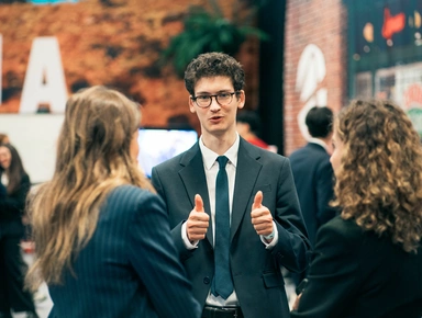 Candidats lors du concours d'entrée 2024 à Audencia