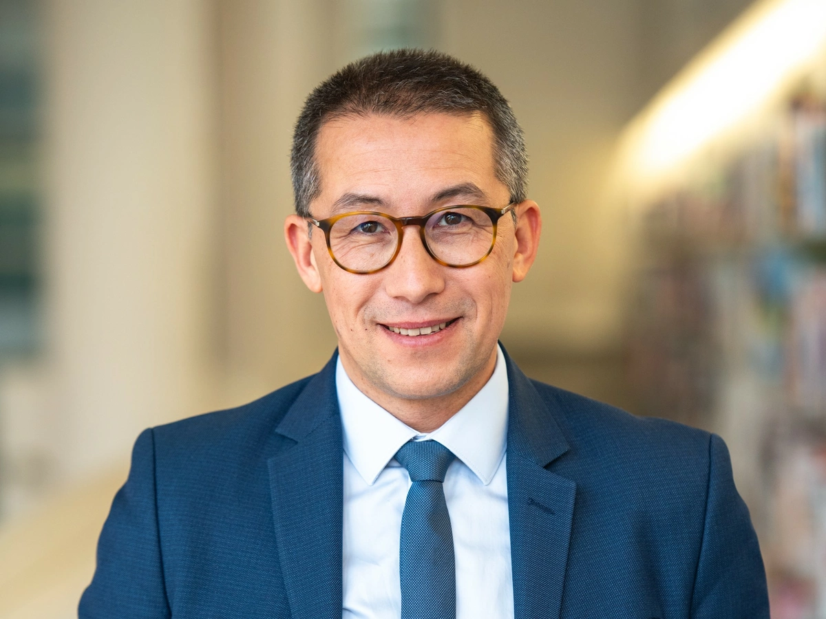 sébastien tran portrait du nouveau directeur général d'audencia