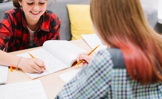 Jeunes qui travaillent