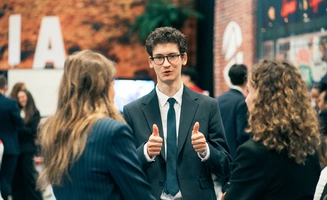 Candidats lors du concours d'entrée 2024 à Audencia