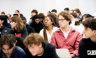 Etudiants bachelors lors de leur rentrée