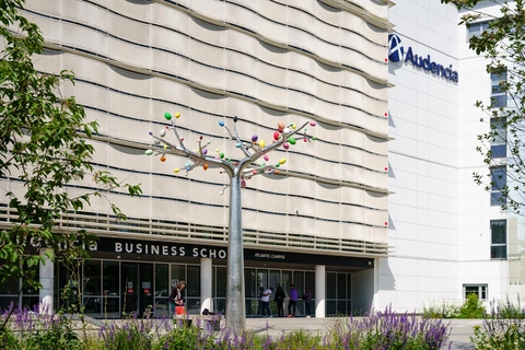 Facade d'Audencia Business School