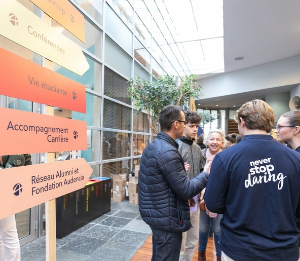 journées portes ouvertes audencia dans le hall